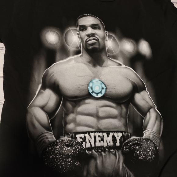 MIKE TYSON ENEMY OF THE STATE SHIRT SIZE MEDIUM - Picture 3 of 6